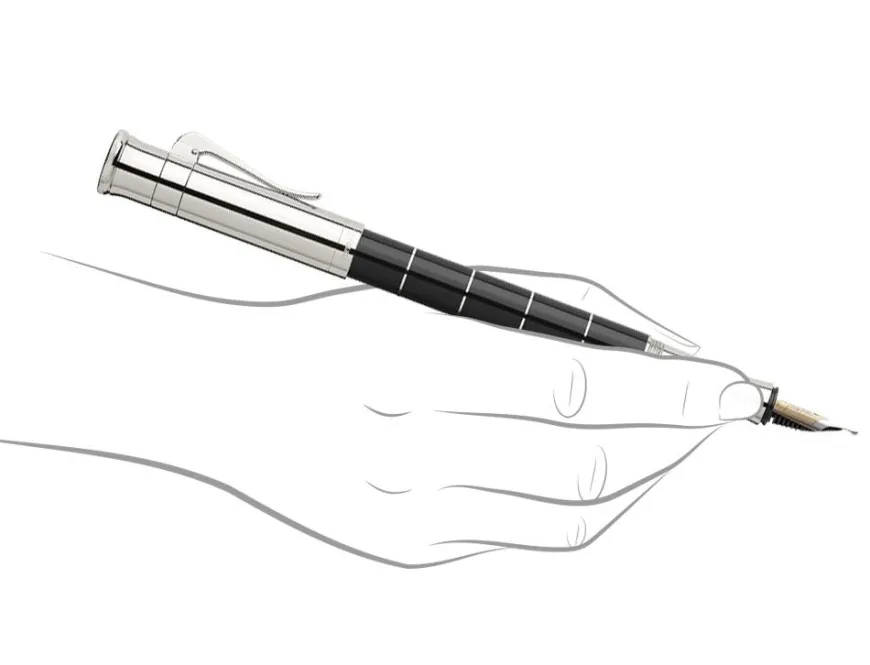 Graf von Faber-Castell Classic Anello Black Fountain Pen