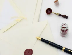 Original Crown Mill Luxury Laid Paper A5 Writing Set - Cream