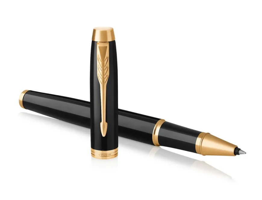 Parker IM Black Rollerball Pen & Amalfi Medium Refillable Leather Journal